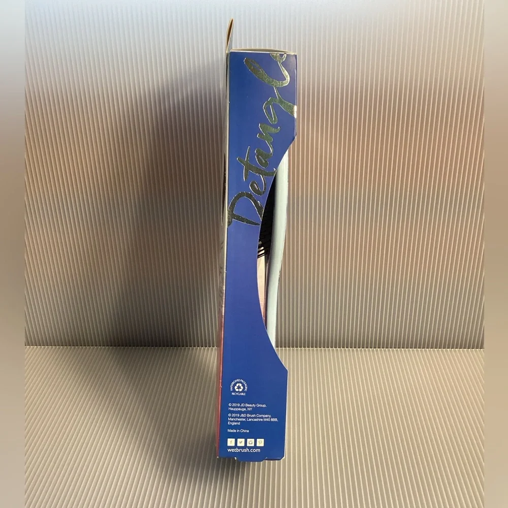 Frozen II Detangler Brush Olaf